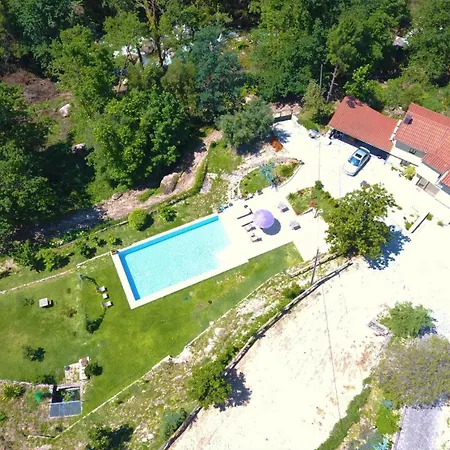 Quinta Varcandas - 2 By Casas Apartment